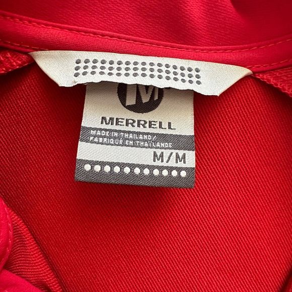 Merrill Women’s Size Medium Zipper Jacket. Red - Picture 6 of 10